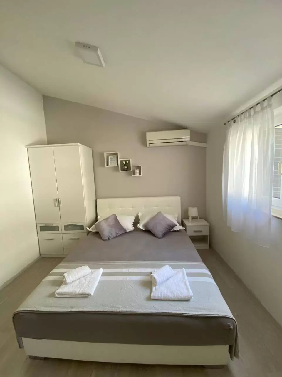 Studio A2 s bračnim krevetom